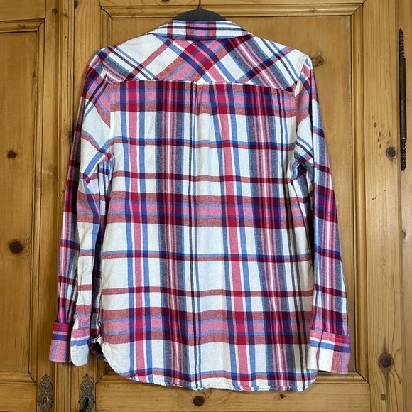 Woolrich Women’s Red and Blue Checkered Flannel Button Down Shirt Size M - Picture 2 of 5